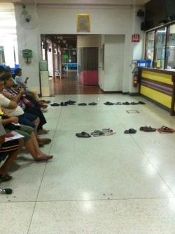 Queue in Thailand