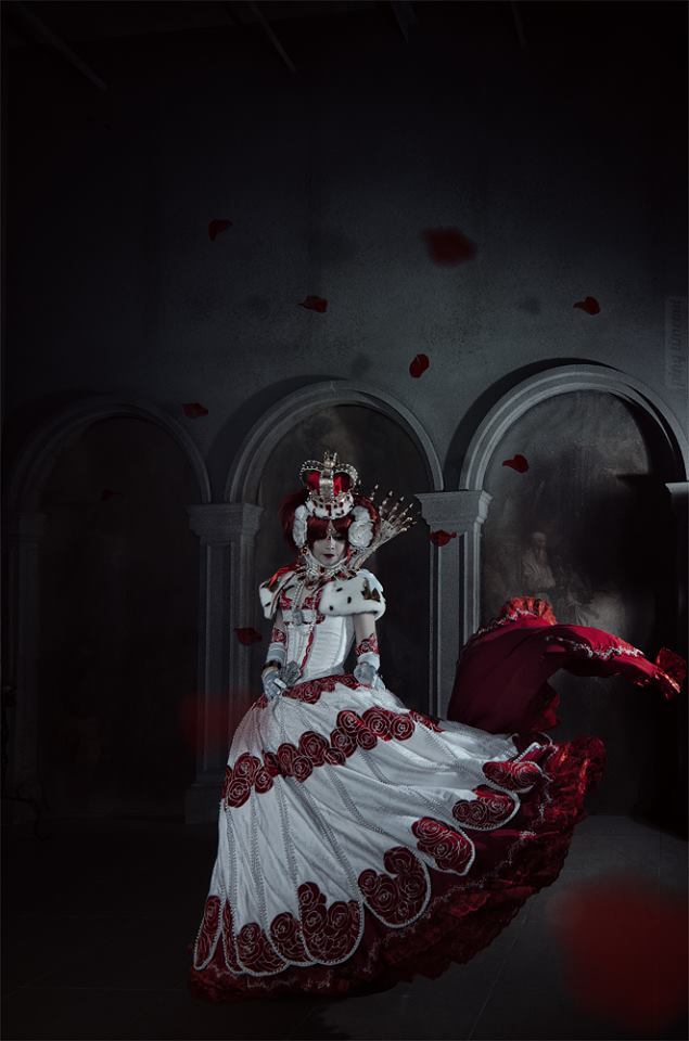 kamikame-cosplay:    Esther Blanchett (Trinity Blood)Esther (and her costume) by