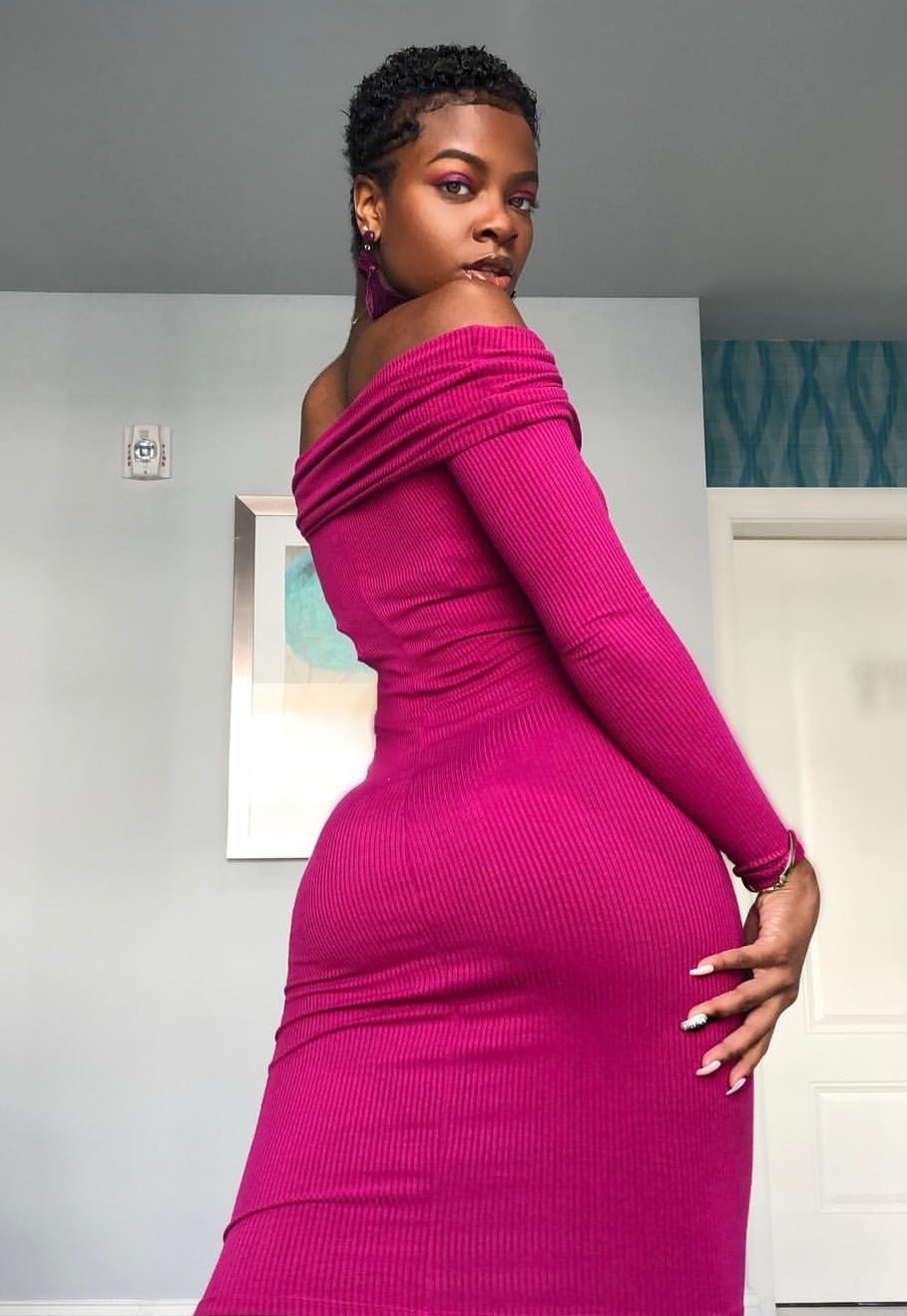 kingjazziedad:  DeliciouslySexy. Curvy. DarkSkinnedBeauty. Ms Enly10me ❤️❤️❤️