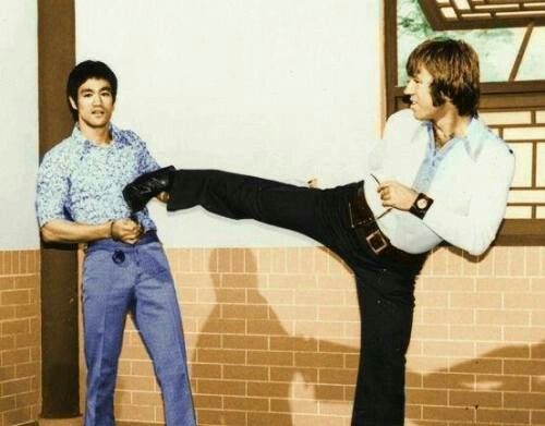severelyfuturisticharmony:  The Rare Photos of Bruce Lee   Best&amp;Professional