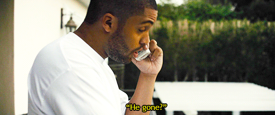 hypeofa9voltbattery:  Straight Outta Compton - Director’s Cut - Dre calls Cube