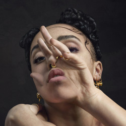 4ysl:  FKA TWIGS - M3LL155X 2015 ALBUM ART 