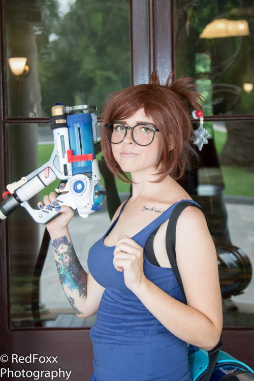 Cosplayed Mei today! Didn’t stay in Jacket long as I overheated within 10 minutes it was so hot, yay