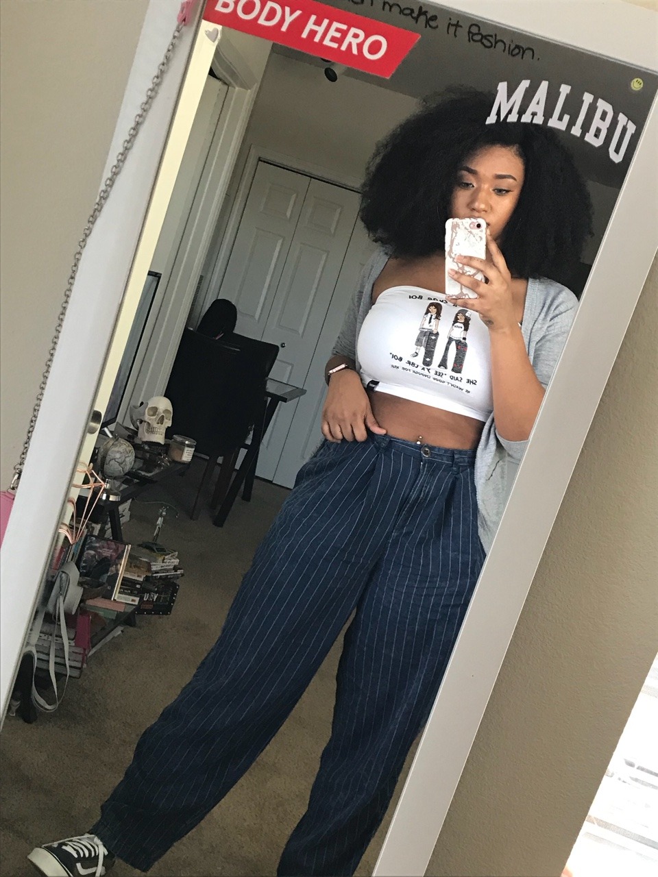 swtbbyangl:  ✨it’s the day that all my hoarded selfies come out to play✨  