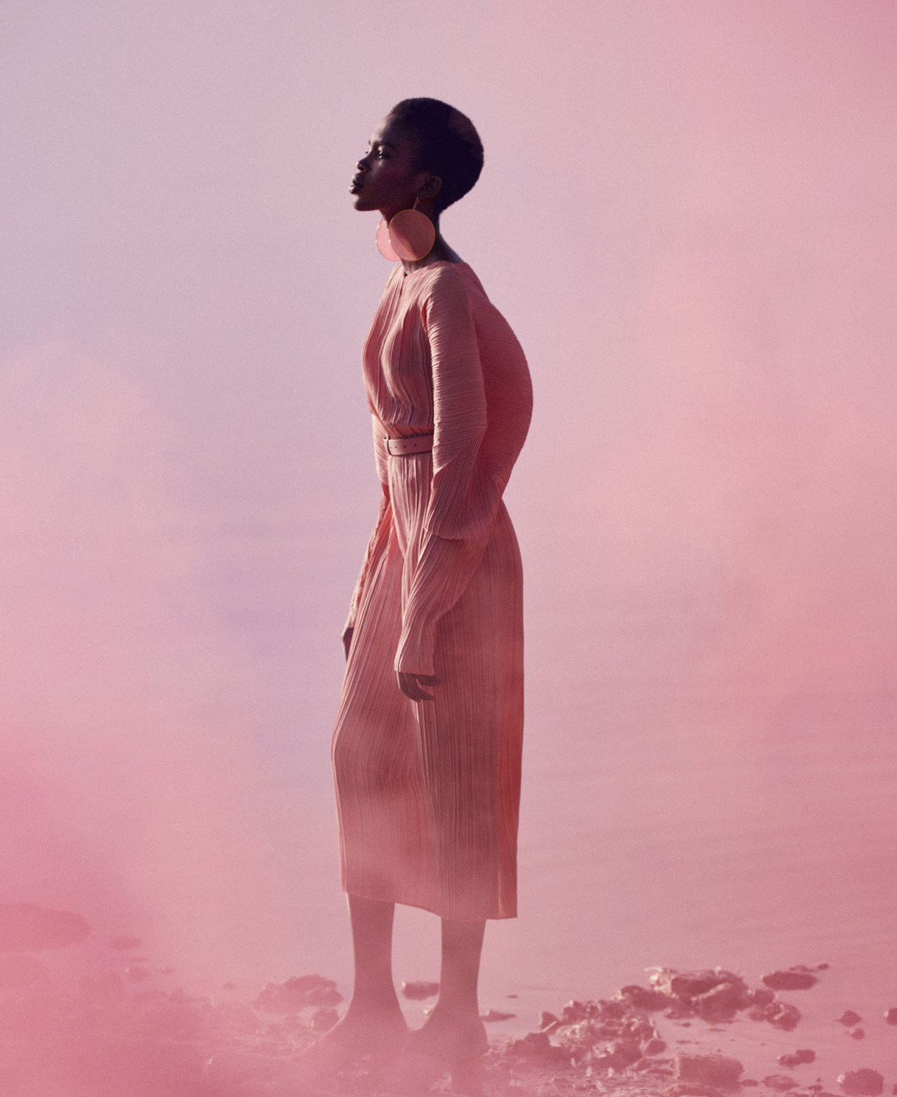 lindseywixsonslaugh:  wearesodroee:   Think PinkPublication: Harper’s Bazaar US