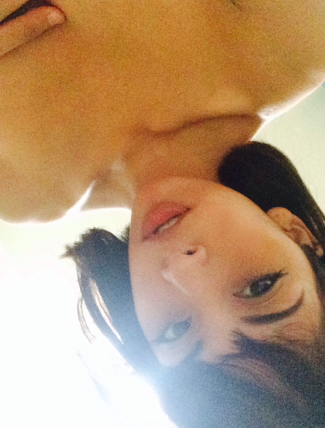 windows98:  I was tagged by lntravenous to do 6 selfies like 25 years ago but I finally