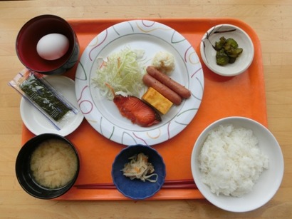 jeou:  Universities across Japan are beginning to offer balanced breakfast options