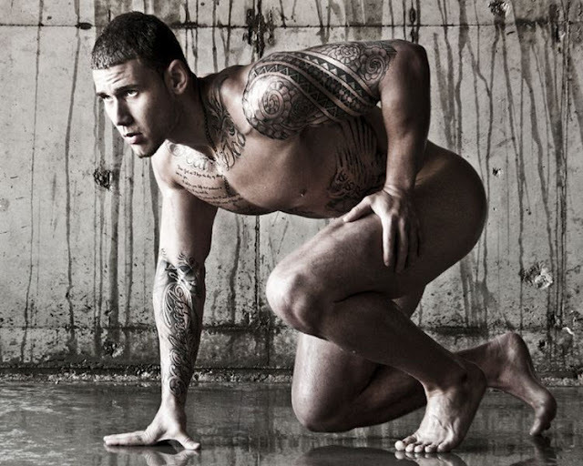 funky-hunks:  Vince Ramos 