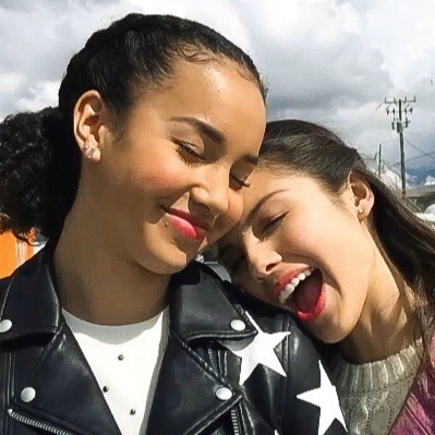 Olivia Rodrigo and Sofia Wylie
like/reblog if using