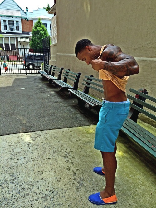 verse-caribbean-dude:  aworldofmenz:  A World of Menz    Fuck With My Blog ;)   