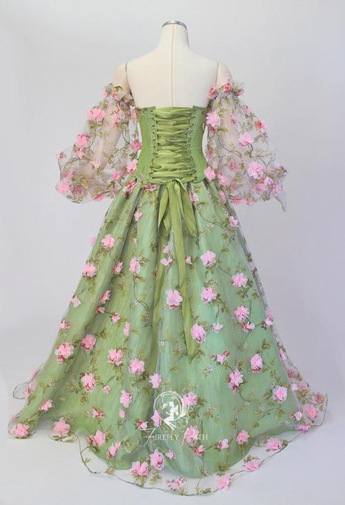 figdays: In Bloom Gown // FireflyPath