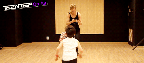 doiesprout:  Changjo and Minwoo ♥ 