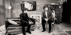 jongsuk0206:   Because Sunggyu interviewing himself wasn’t awkward enough…  