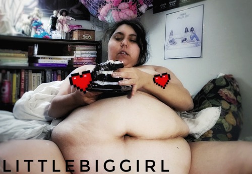 littlebiggirl2: I am getting really greedy lately. Check out my new video on Only Fans (link in my b