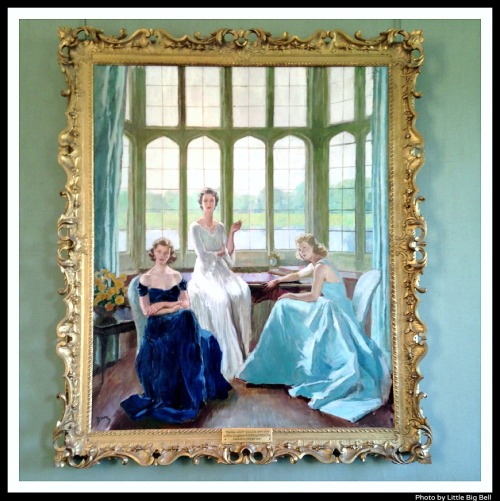Lady Baillie and Her Daughters Susan and Pauline (1947), possibly painted by Sir Adrian Baillie (fin