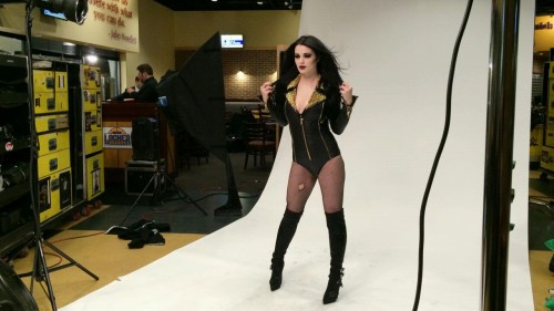 rawsmackdownnxtdivas:  Backstage Divas 2 - Paige  So hot