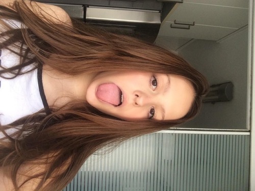 http://streetgrl.tumblr.com/post/157670226632