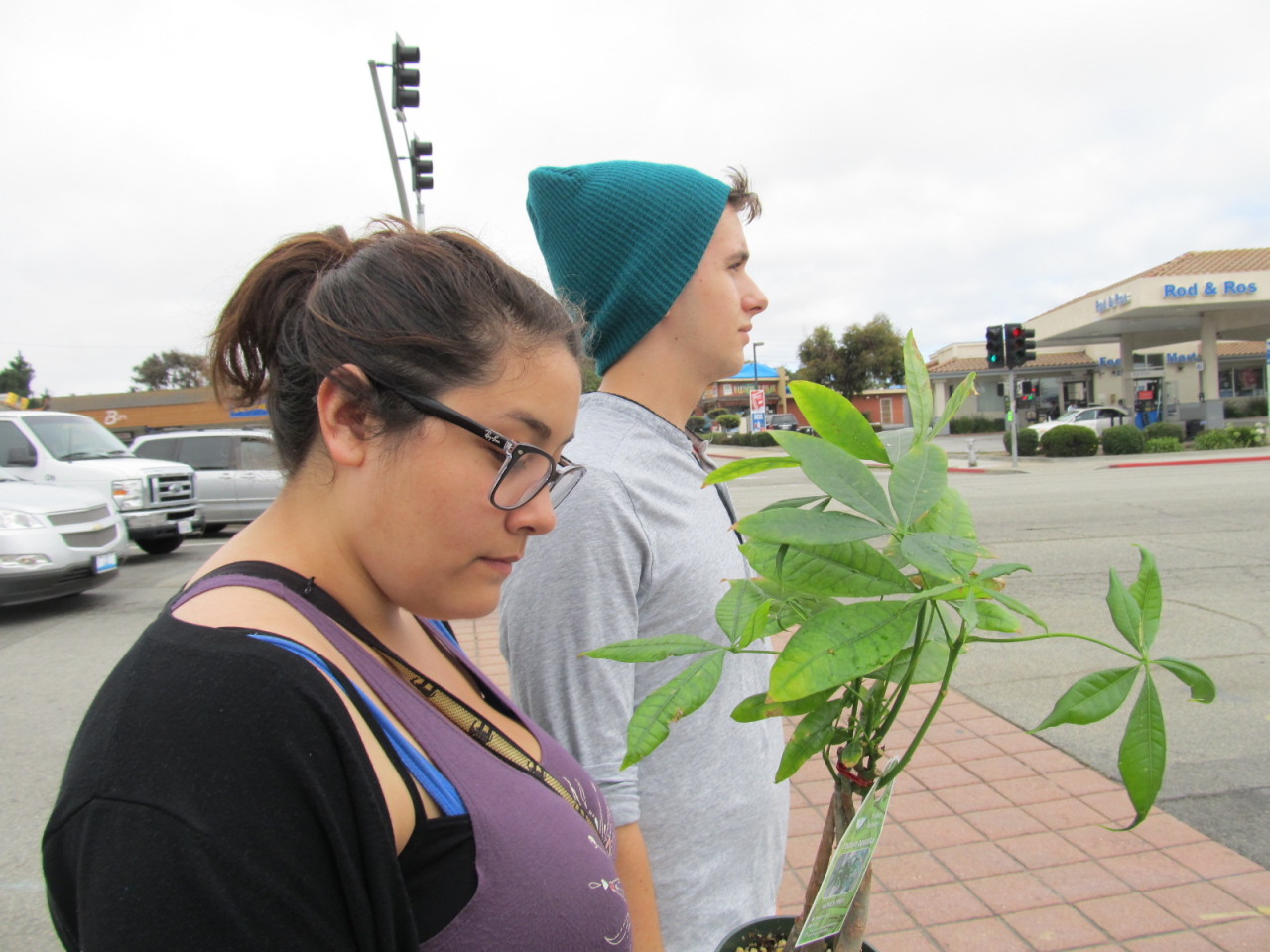 Look at these nerds. They’re my best friendshella-bogus