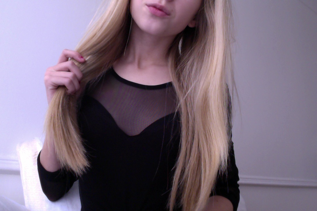 sexual-jpeg:  - Explicit Girls -
