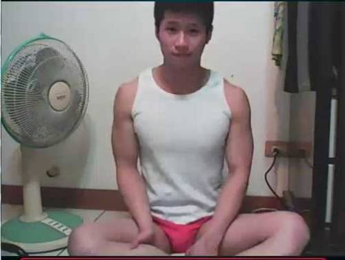 mantop10691:  身材又好又帥的極品直男帥哥終究還是被假女號騙了…上