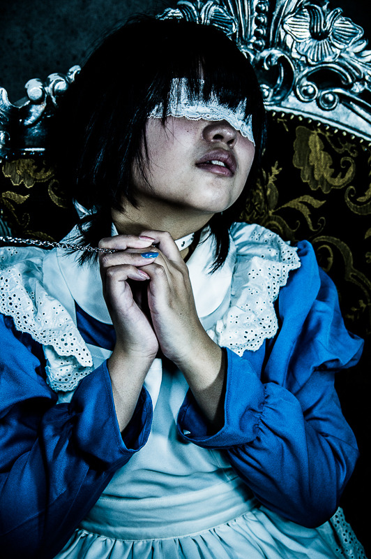 bobbedfetish:  「地下室に溶ける君の声」 Part.1 モデル：Akuさん（@paranoid_clown）#写真好きな人と繋がりたい