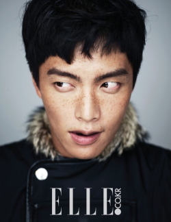 koreanboyilike:  We Heart It上的Lee min ki。