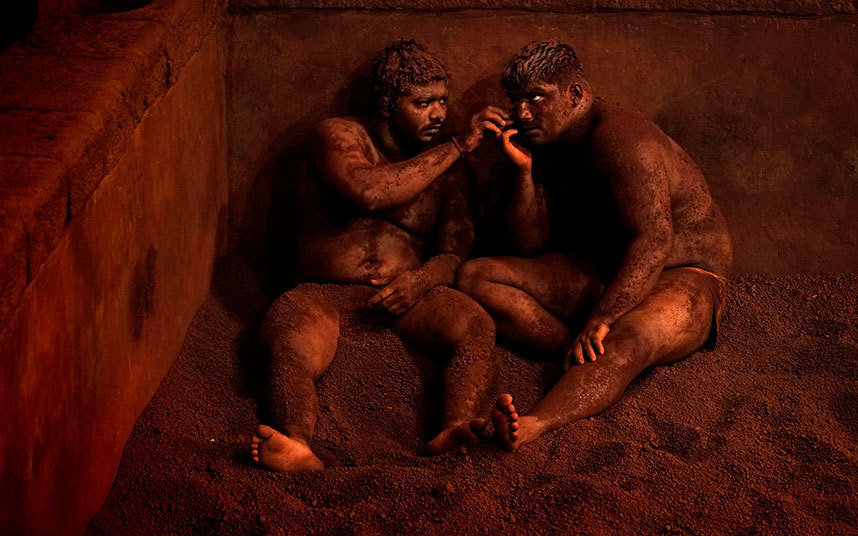 crossconnectmag:  The 10 winning photos from National Geographic Traveler Photo