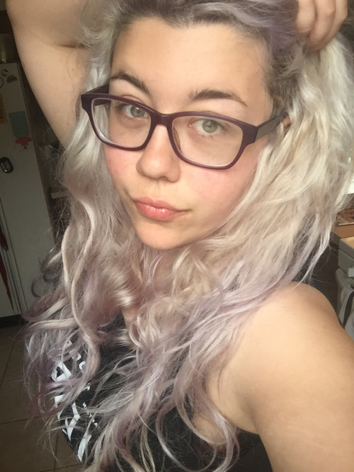 magical-girl:  tired 