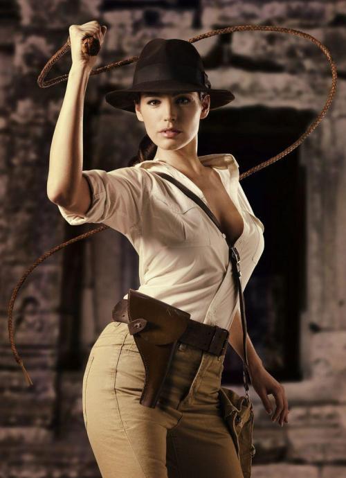 Porn geekmythology:  Kelly Brook As Indiana Jones photos