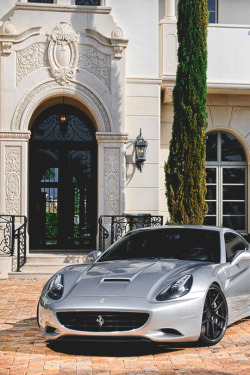 italian-luxury:  Ferrari California by William Stern