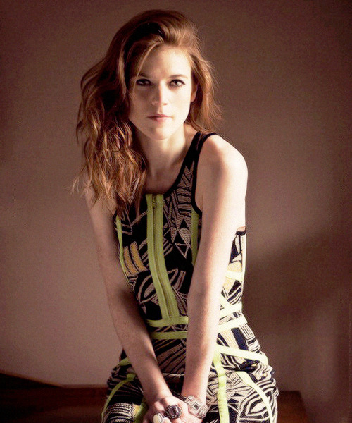  04/? pictures of “Game of Thrones” Cast Members—-&gt; Rose Leslie as