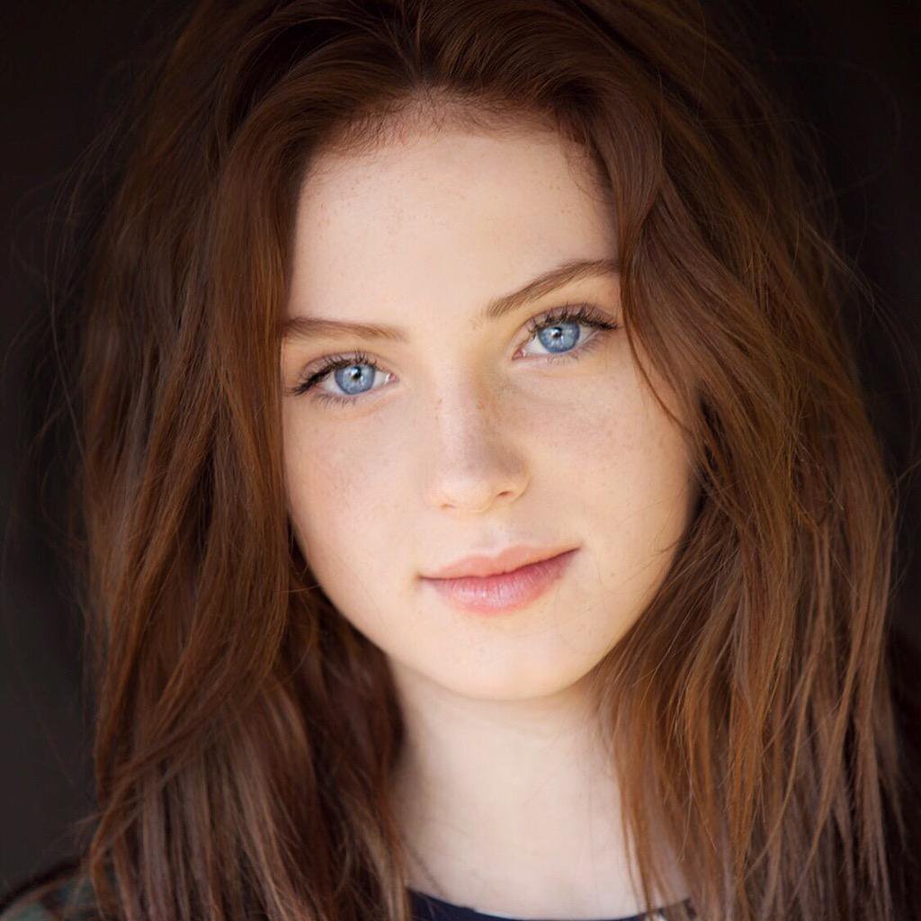 femdomhotwifecuckoldinterracial:  Saxon Sharbino   