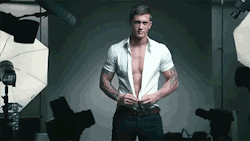beautifulsexymens:  over 53,000 images of beautiful sexy men… thanks guys, enjoy, repost, share, follow, archives http://beautifulsexymens.tumblr.com/archive
