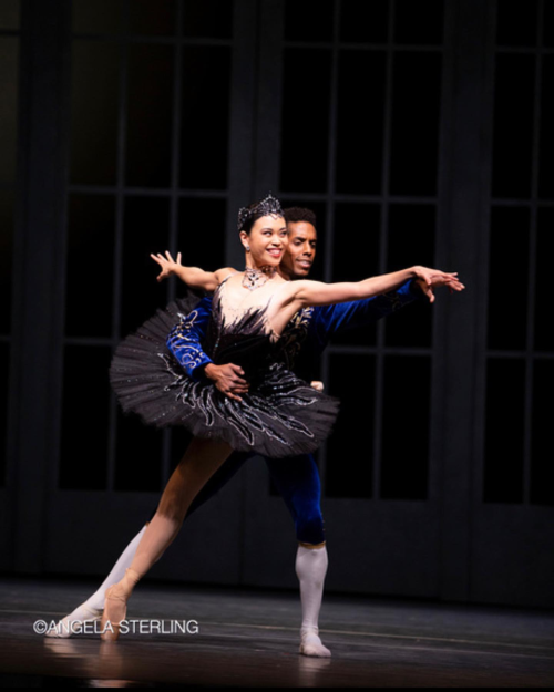angelica generosa and jonathan batista photographed performing as odile and prince siegfried in swan