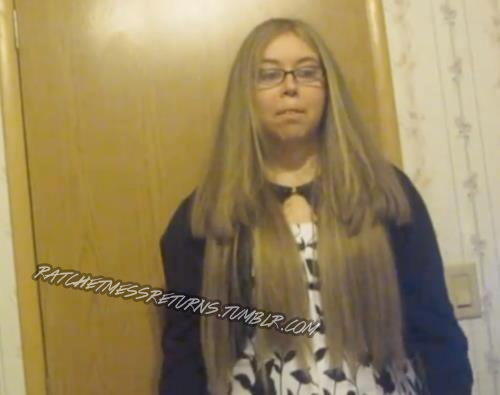 ratchetmessreturns:  Oh hunny… those extensions ain’t fooling anyone