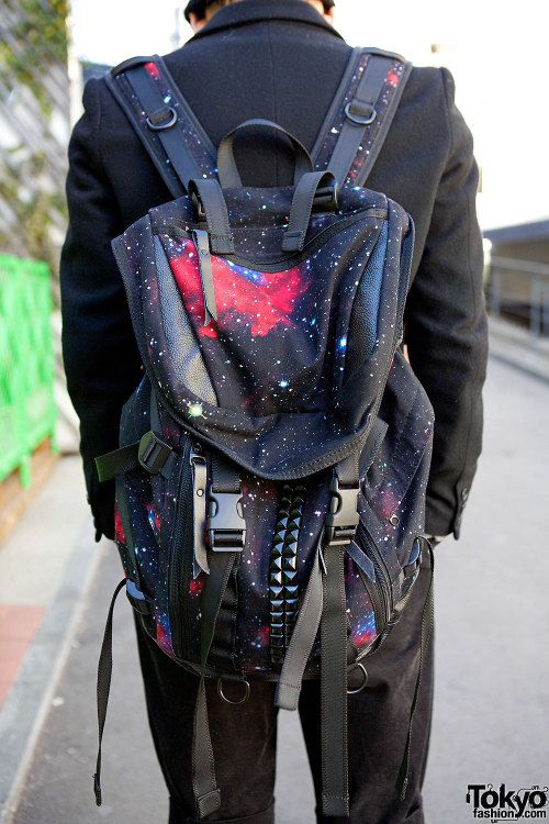 18-year-old Harajuku guy &ldquo;Swan&rdquo; wearing items from Junya Watanabe, Comme des Gar