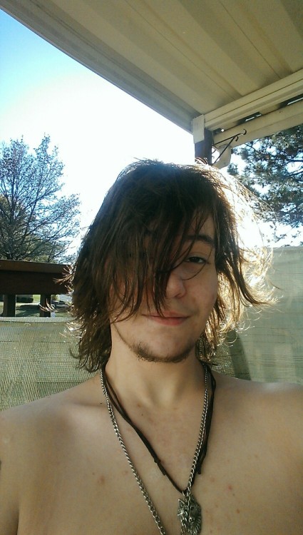 transboys:Post-shower selfies ft. Me, my long hair, and super windy wind.As of yesterday, 1 year and