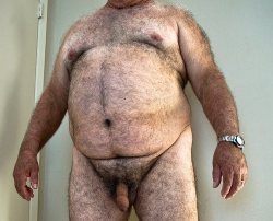 bearsnchubbies:  BELLIES!!!... by http://bearsnchubbies.tumblr.com/