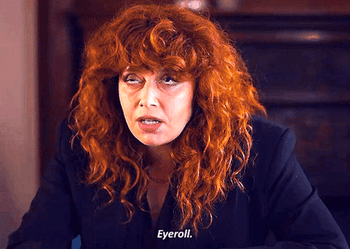 ERIC BOGOSIAN As DANIEL MOLLOY In Interview With The Vampire (2022) || NATASHA LYONNE As NADIA VULVOKOV
