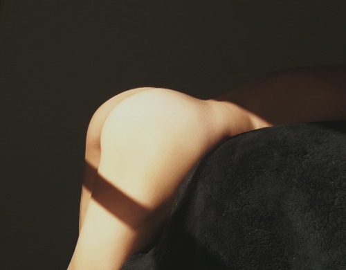 a-femmefatalist: l'auroresupport my work on Patreon / wishlist