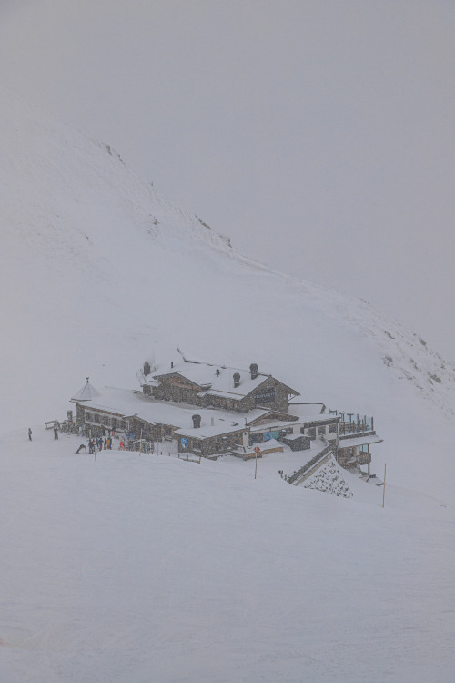 skiers fleeing from the heavy snow &amp; fog - Zillertal, Austria, february 2022it’ll alwa