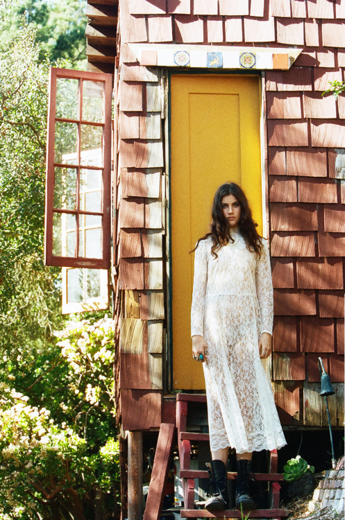 momongamon:  Anna Christine Speckhart by Jason Lee Parry