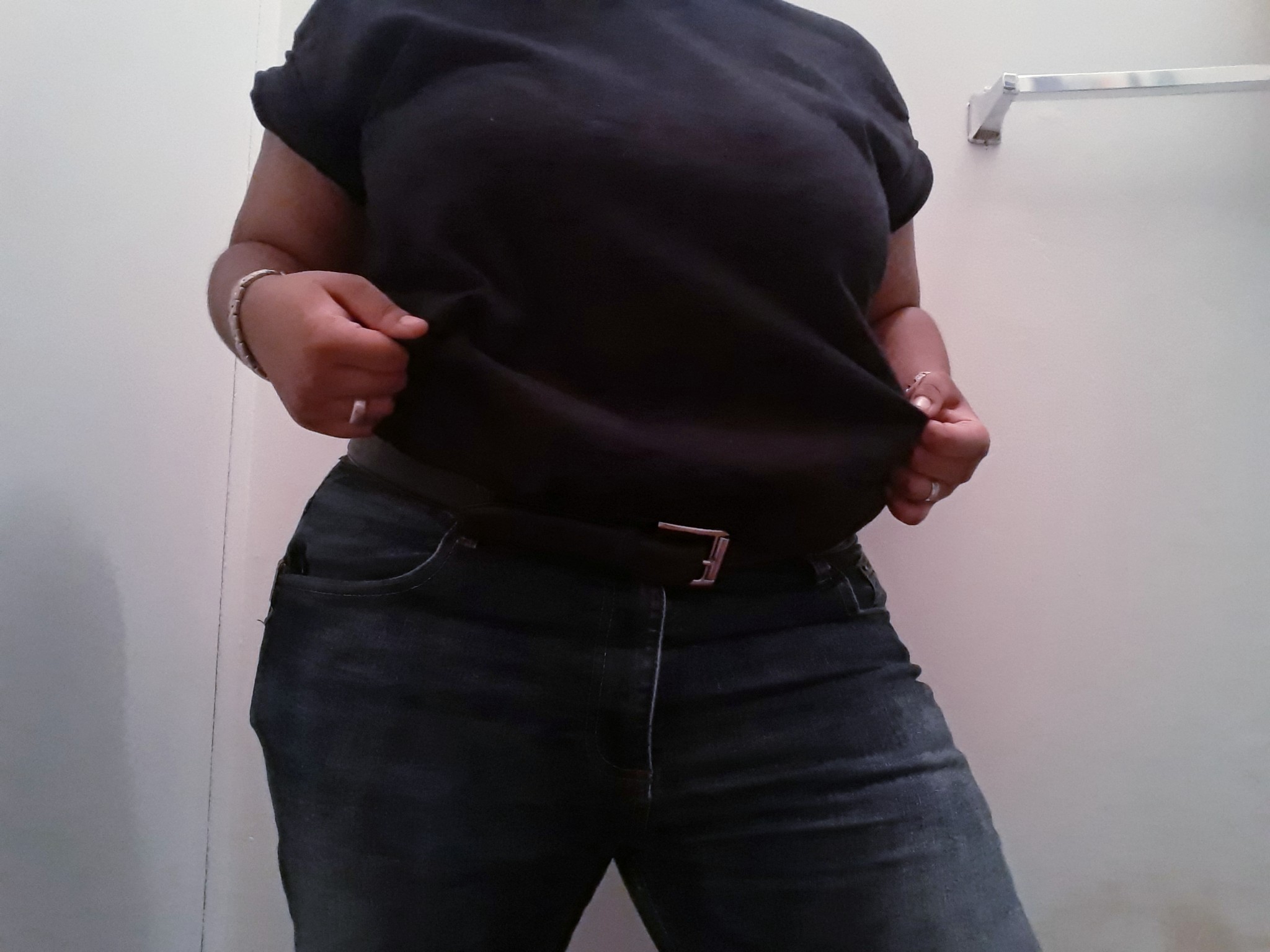 gudbutch:🖤Back To Black🖤they/them[men/minors don’t interact please]
