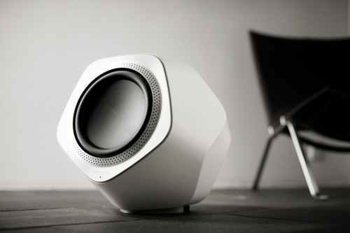 aguistyle:   Bang & Olufsen BeoLab Wireless Speakers and Subwoofer    