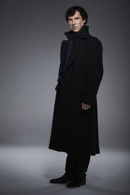nixxie-fic: Sherlock Holmes long shot Promo Pictures - Get more Season 3 photoshoot pics here: (Sher