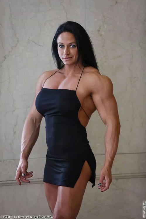 bigmusclegirls:  Theresa..in a little black