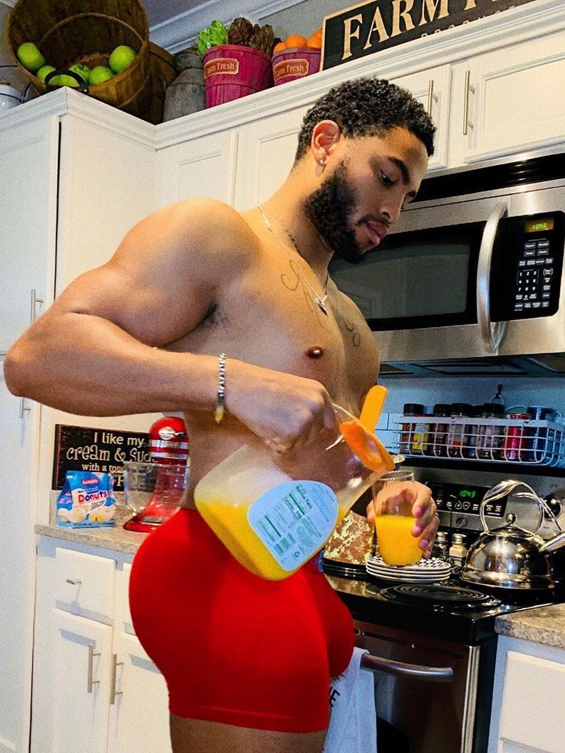 trealhangman8687:trealhangman8687:trealhangman8687:trealhangman8687:Kitchen shenanigans