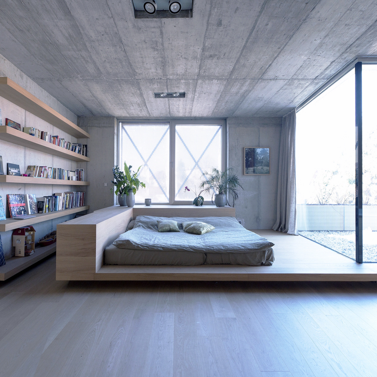 odaro:  villa criss-cross envelope / OFIS architects