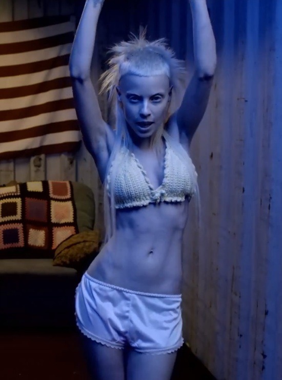 fatalzombie:  Yolandi has a perfect body.