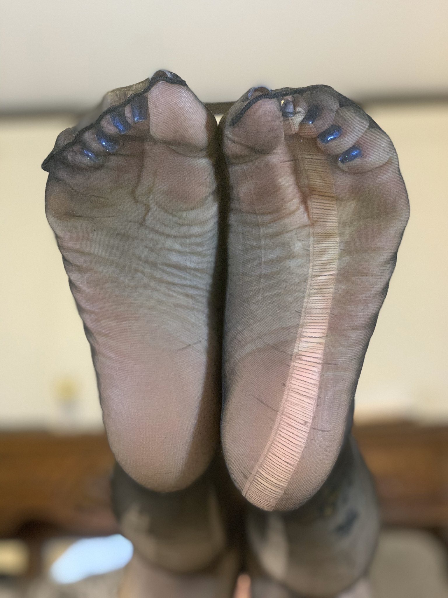 Porn Pics feet-rider: